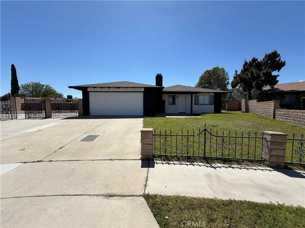 Photo of 15820 Rainbow Drive