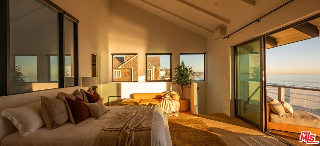 Photo of 31376 Broad Beach Road