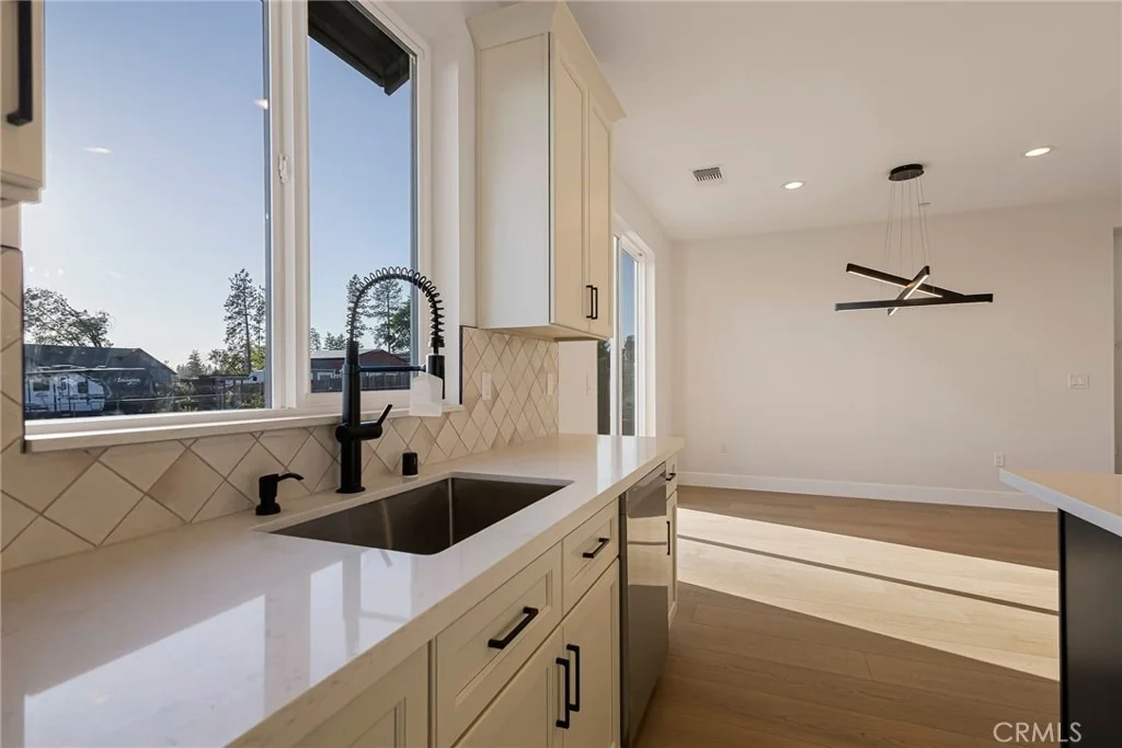 Photo of 5421 Pentz Road