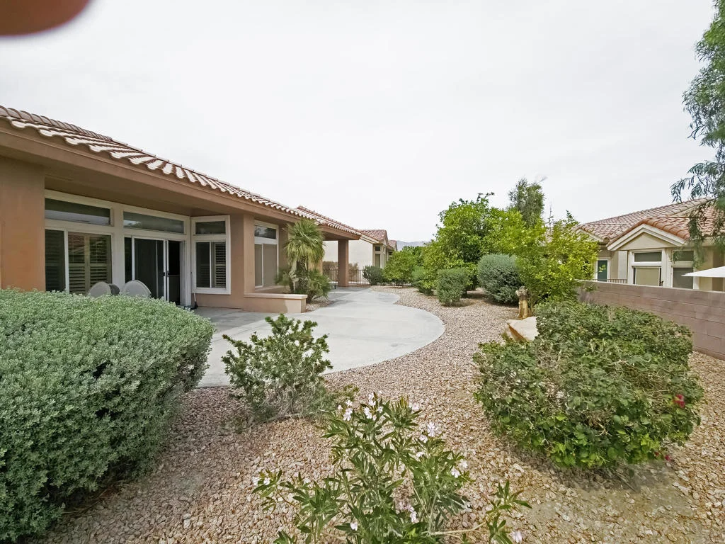 Photo of 37616 Eveningside Road