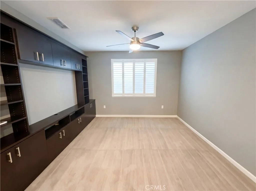 Photo of 8581 Pinehollow