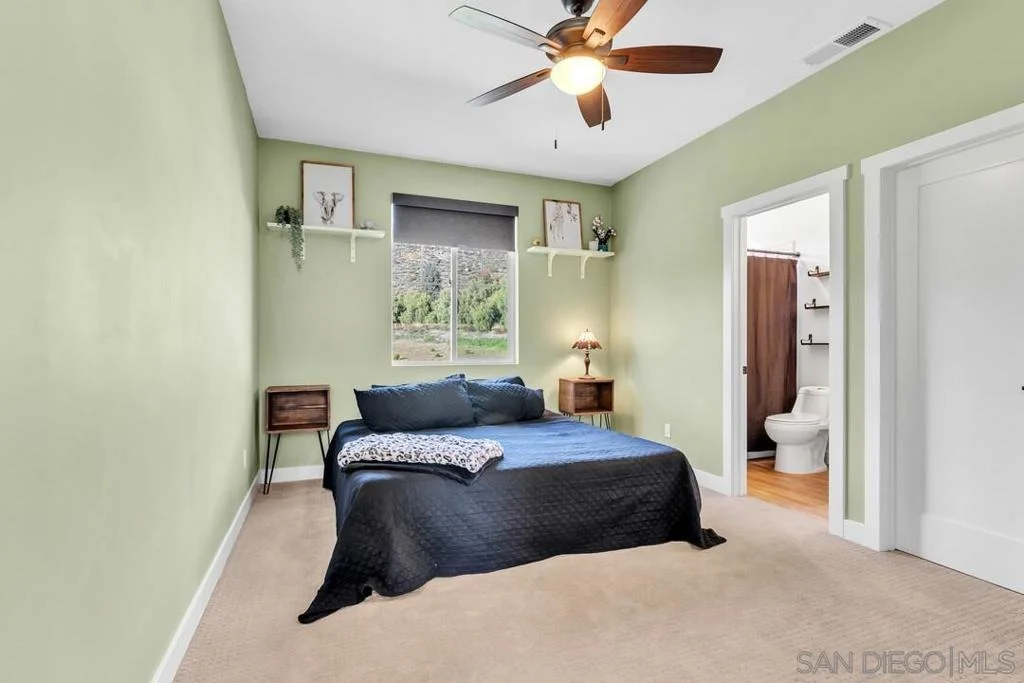 Photo of 10224 Noble Way