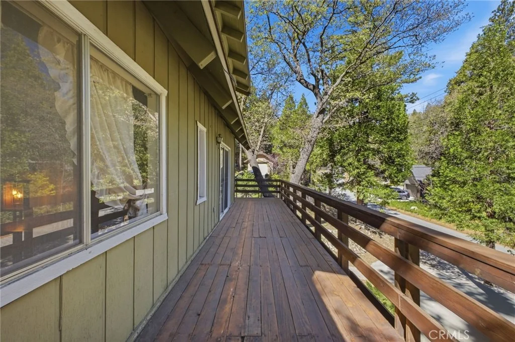 Photo of 27352 Alpen Drive
