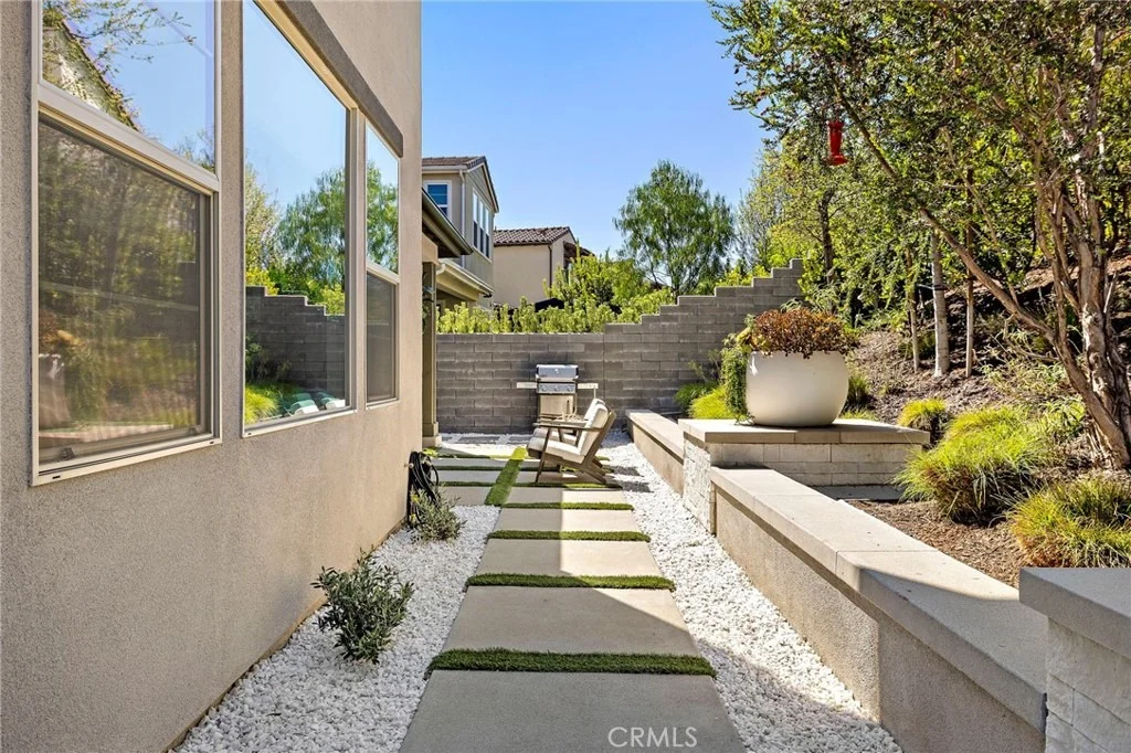 Photo of 655 Leonard Drive