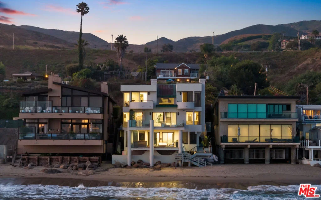 Photo of 25252 Malibu Road