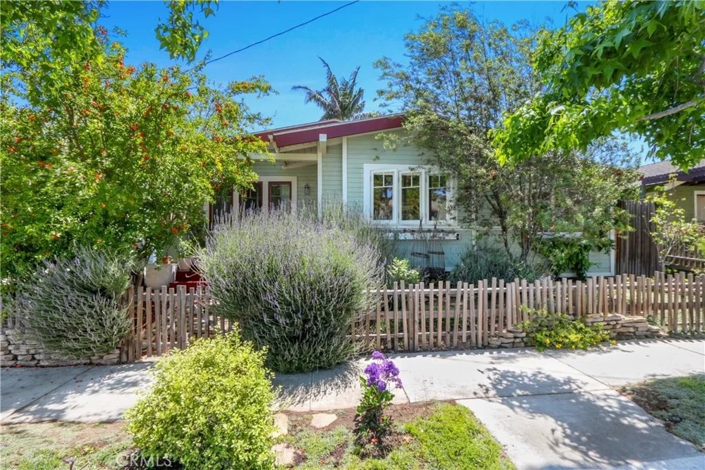 Photo of 532 Orizaba Avenue