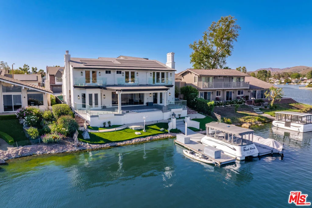 Photo of 3704 Capstan Circle