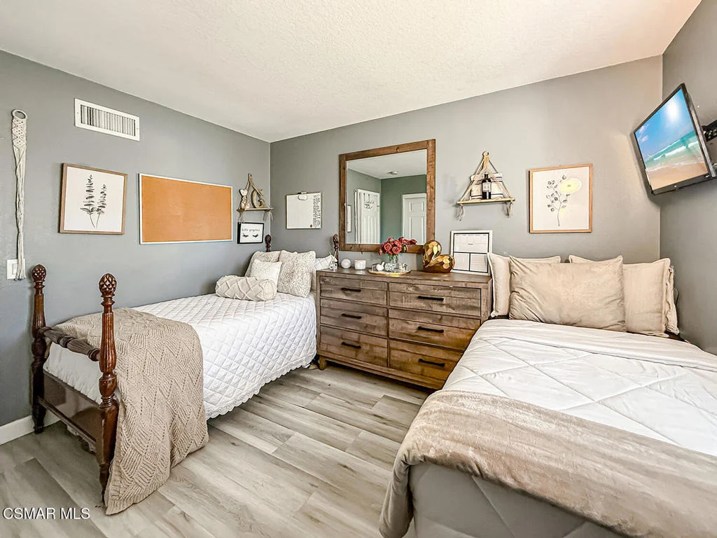 Photo of 215 Southcrest Place