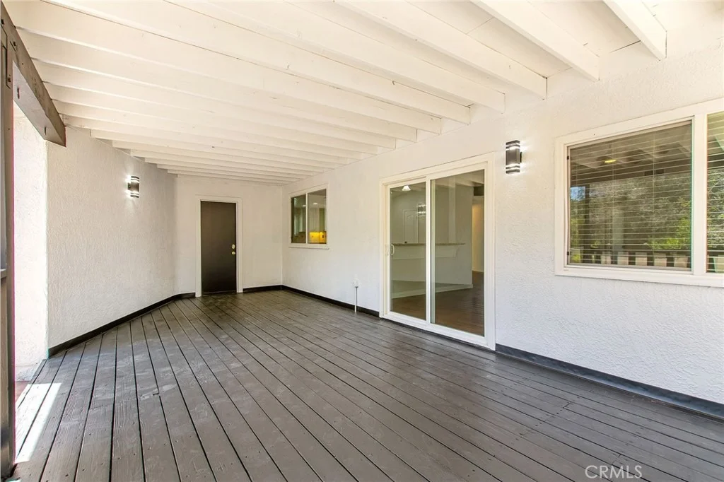 Photo of 23584 Brook