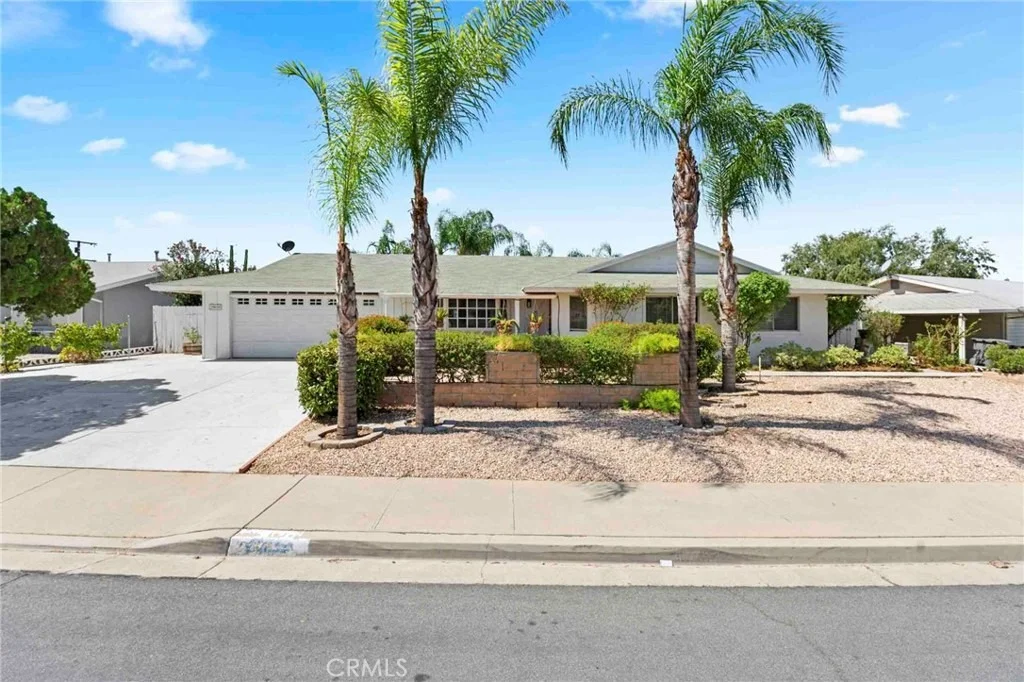 Photo of 28659 Snead Drive