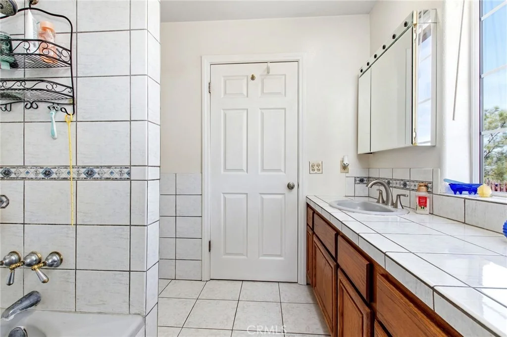 Photo of 44980 Terwilliger