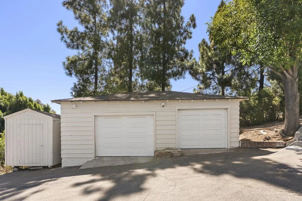 Photo of 3860 Rogers Rd