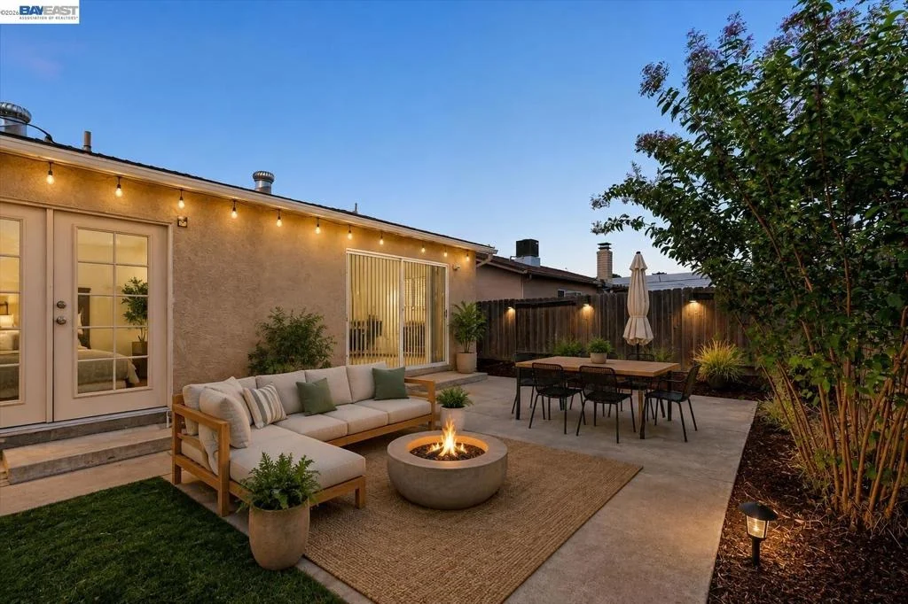 Photo of 2650 Colony Dr