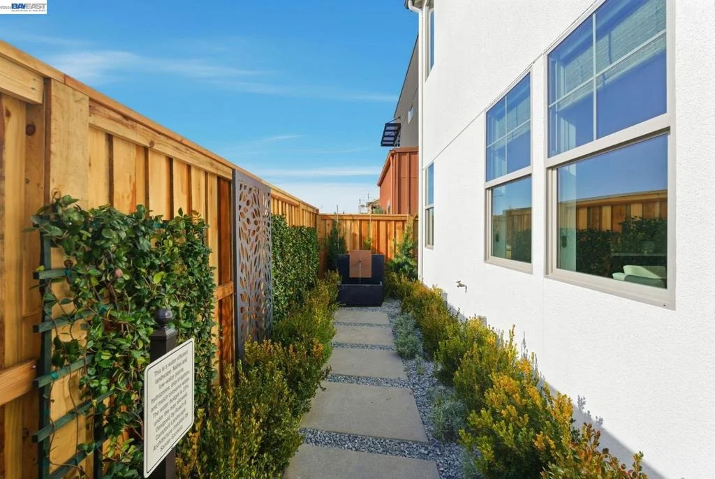 Photo of 3968 Viggo Way