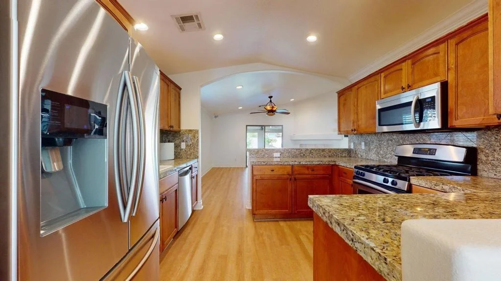 Photo of 41443 Balaclava Drive