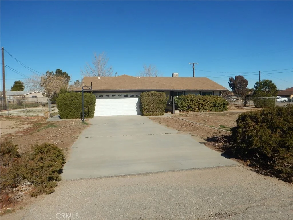 Photo of 14796 Walnut Street