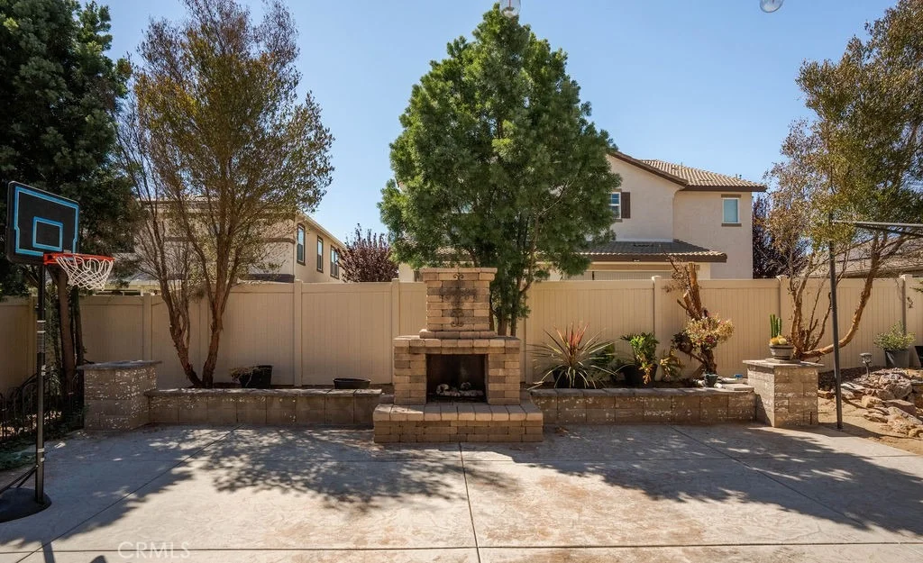 Photo of 39099 Crown Ranch Rd