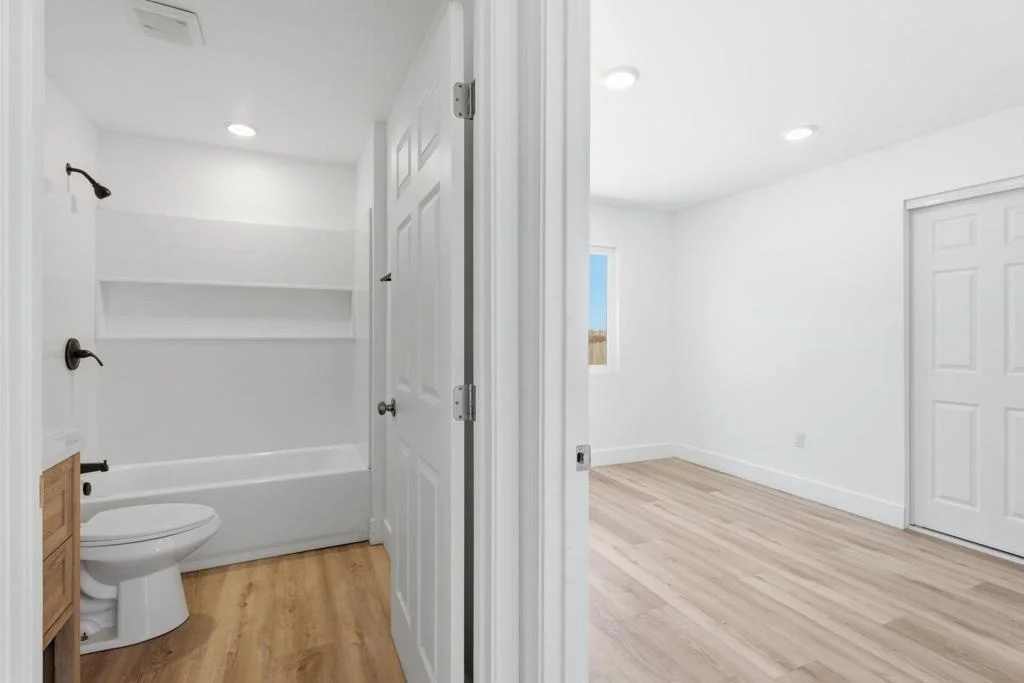 Photo of 2184 Riviera Court