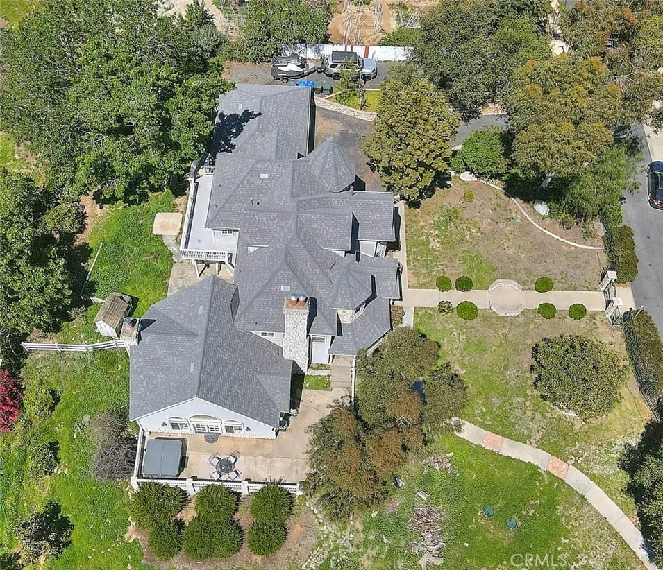 Photo of 750 Jericho