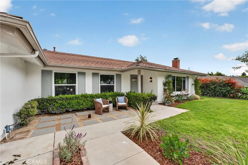 Photo of 35 Calle Escalon