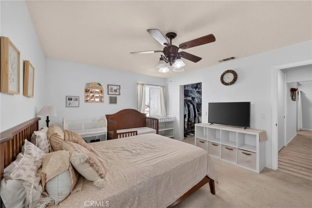Photo of 2854 Lynae