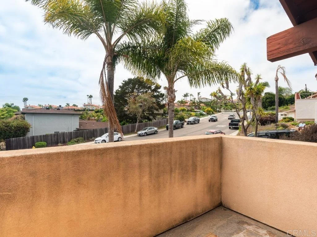 Photo of 4798 Hillside Drive