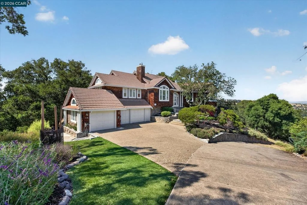 Photo of 10 Diablo Oaks Way