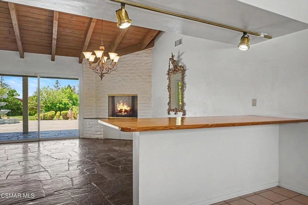 Photo of 195 Avocado Place