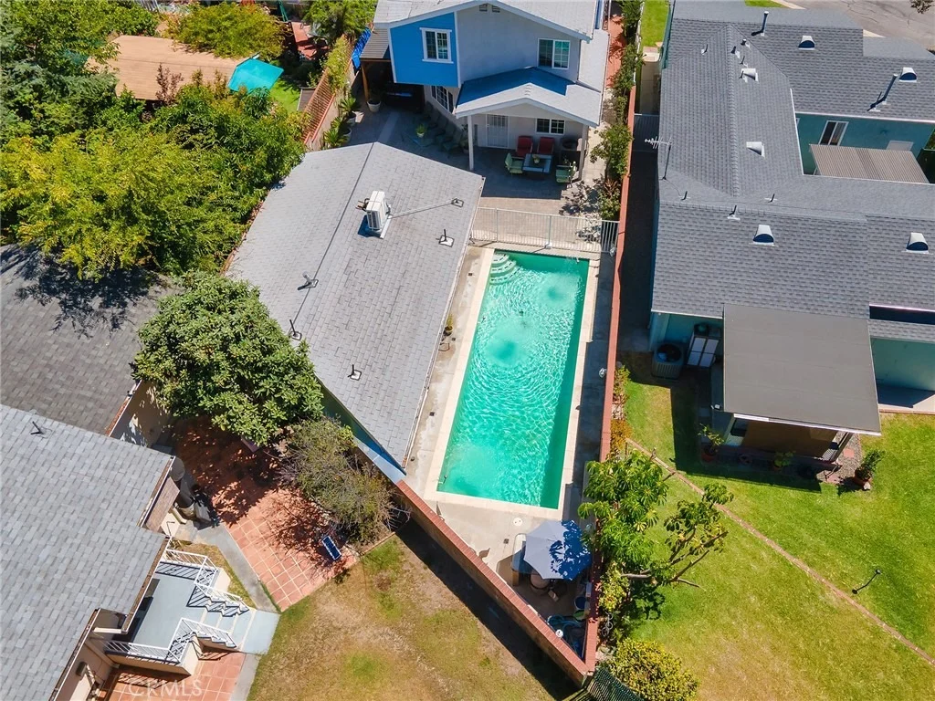 Photo of 3305 Community Avenue