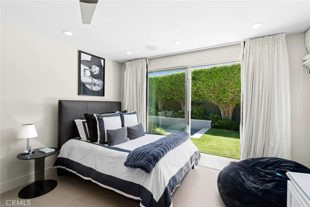 Photo of 820 Emerald Bay