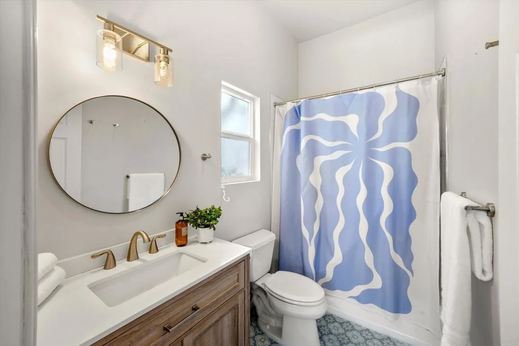 Photo of 3866 Alta Mesa Drive