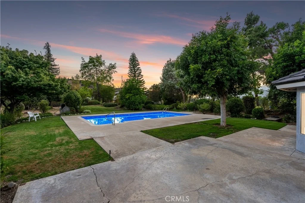Photo of 1430 Sierra Sky