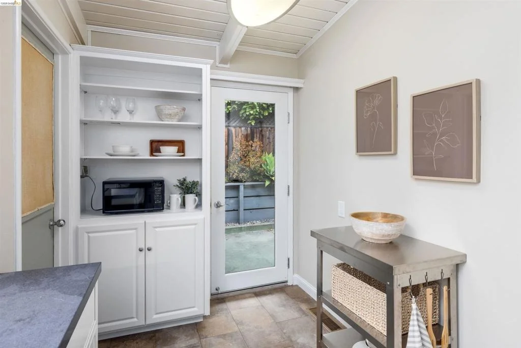 Photo of 7408 Park Vista