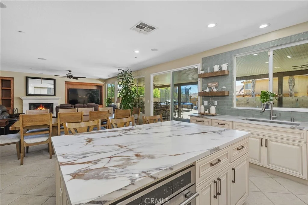 Photo of 9479 Lost Grove