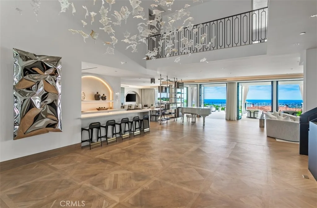 Photo of 7 Sailview