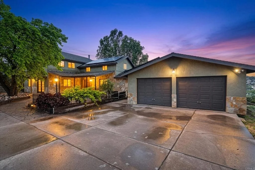 Photo of 3860 Carveacre Road