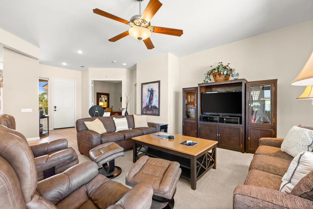 Photo of 40530 Calle Santa Monica