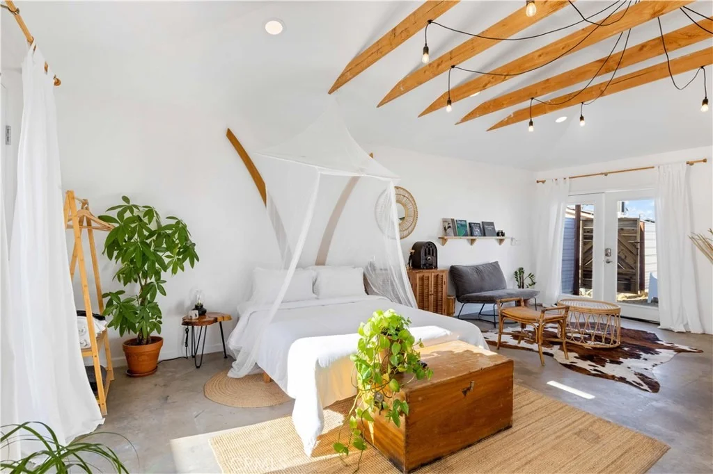 Photo of 61879 Valley View Circle