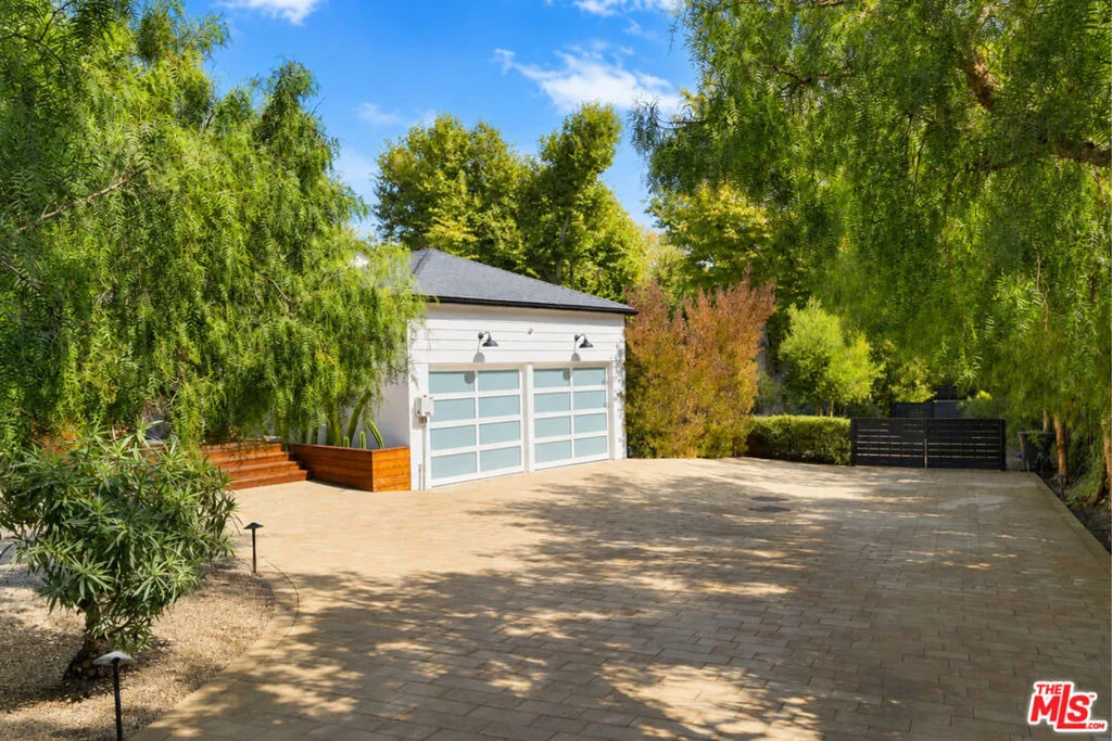 Photo of 6316 Busch Drive