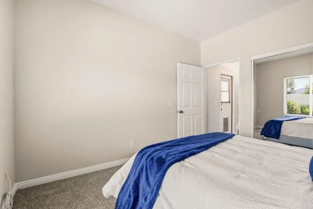 Photo of 3809 Azalea