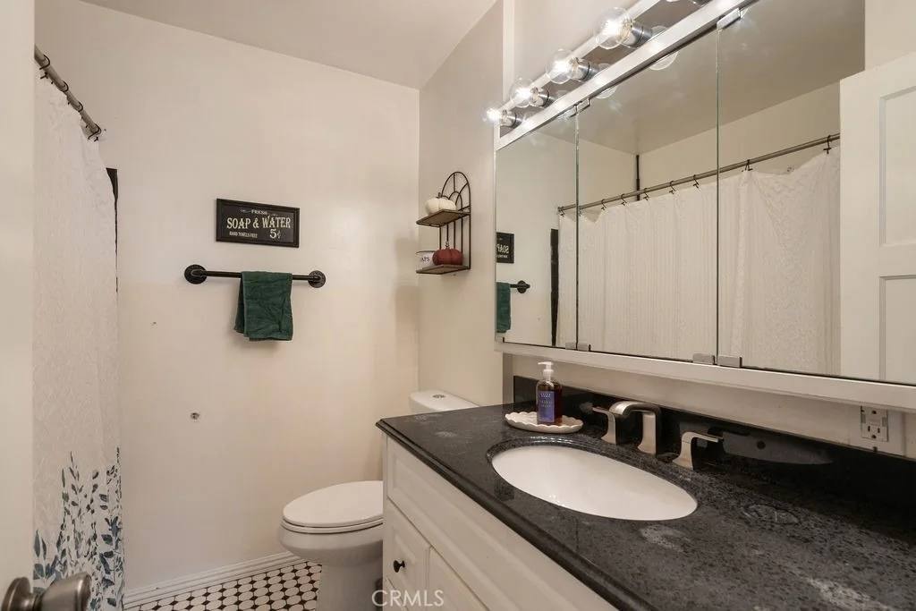 Photo of 14115 High Street