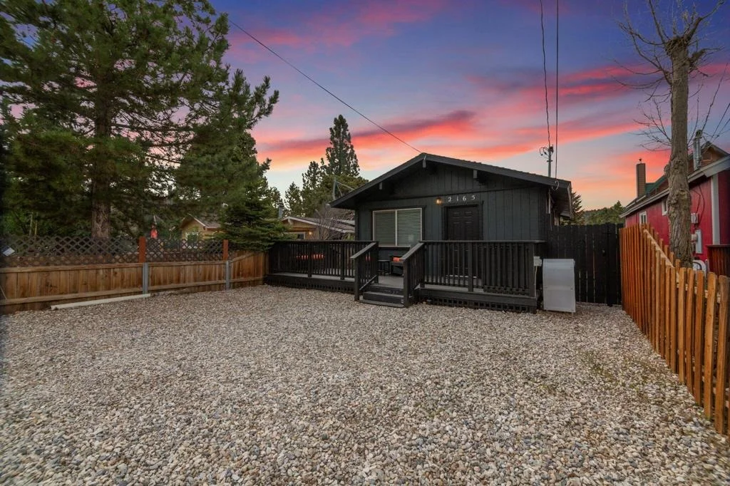 Photo of 2165 5th Lane