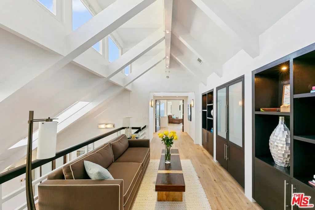 Photo of 31522 Broad Beach Road