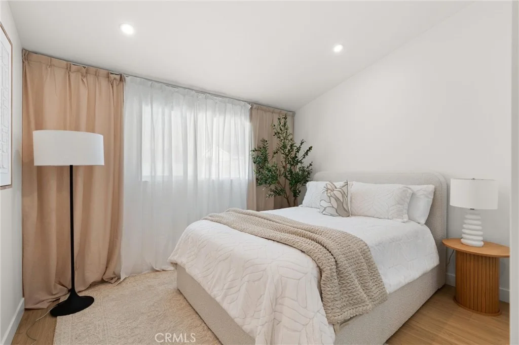 Photo of 8591 Greenleaf Avenue