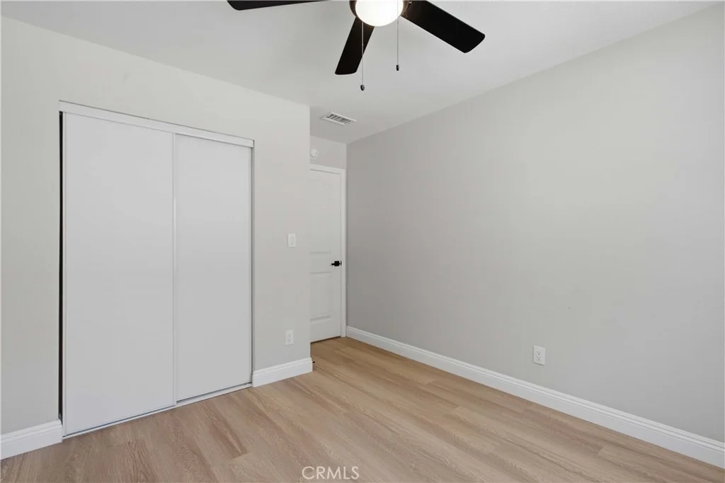 Photo of 5945 Paramount Drive