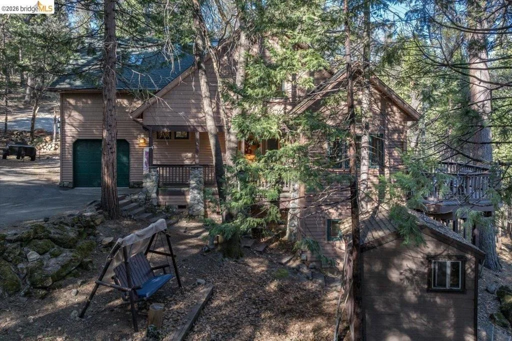 Photo of 23160 Mark Twain Dr