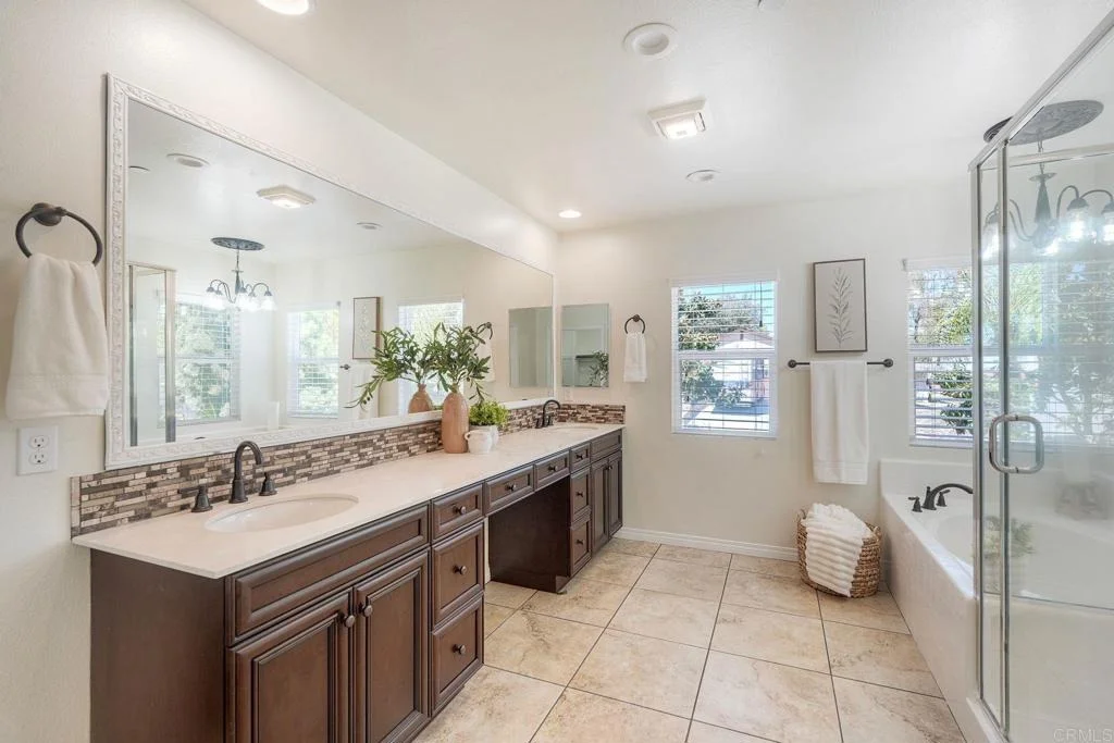 Photo of 629 Amarra Lane