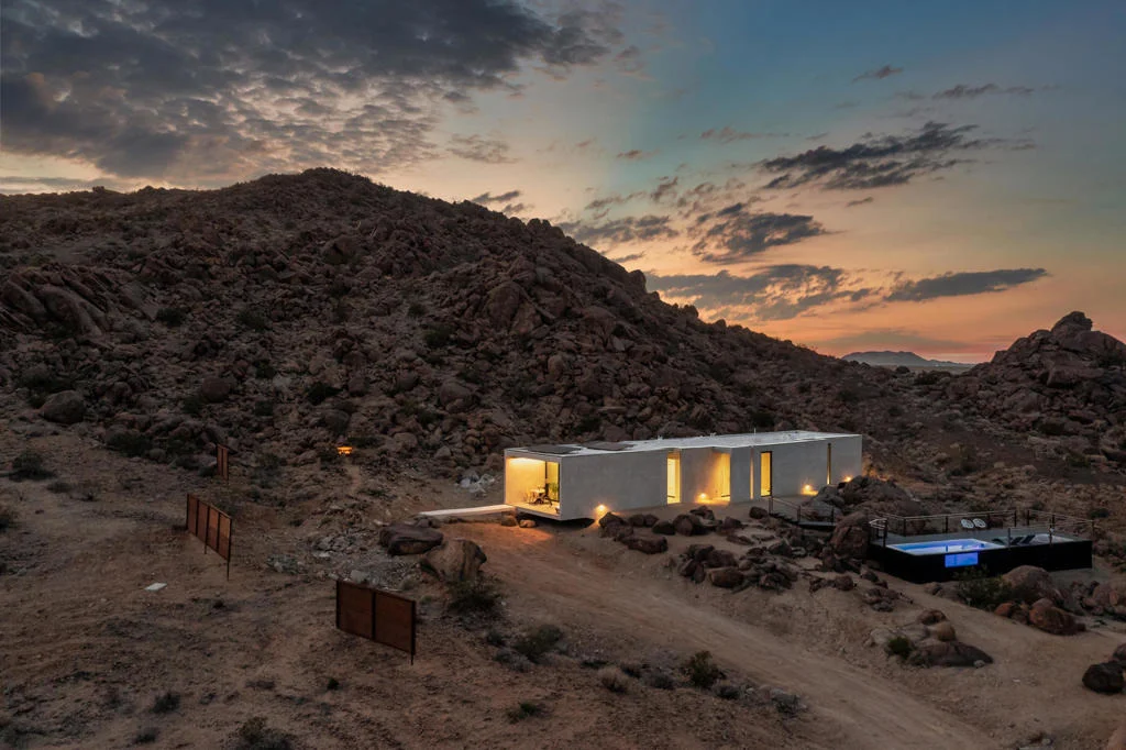 Photo of 1824 Mountain Shadow Road