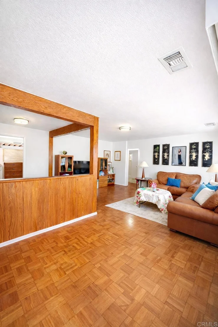Photo of 3333 Delta Avenue