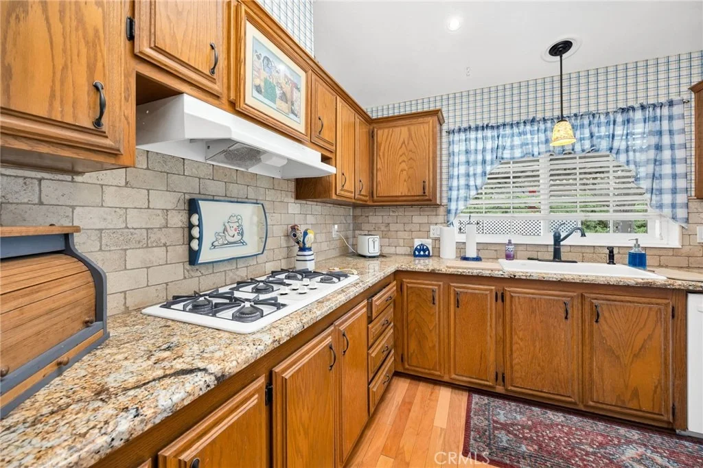 Photo of 2502 Peach Tree Street